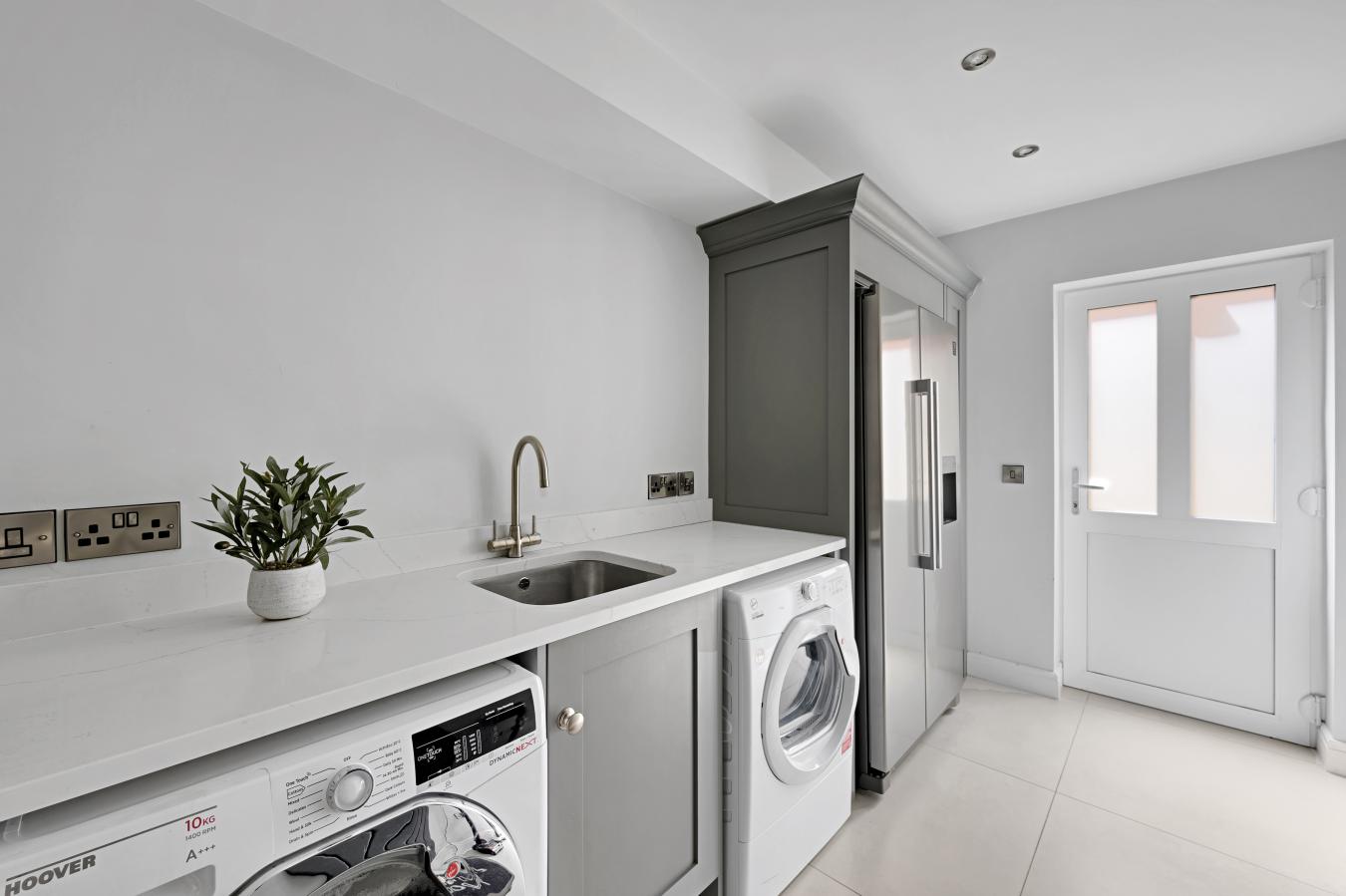 Formby UK, Merseyside, United Kingdom, 5 Bedrooms Bedrooms, ,4 BathroomsBathrooms,Residential,For Sale,1904058