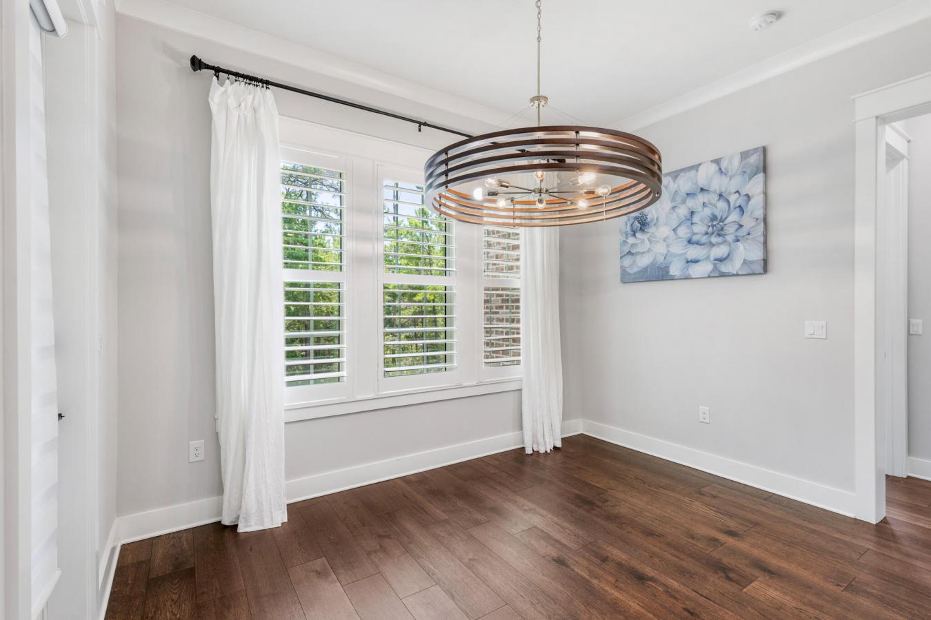 Niceville, Florida, 32578, United States, 5 Bedrooms Bedrooms, ,3 BathroomsBathrooms,Residential,For Sale,1904979