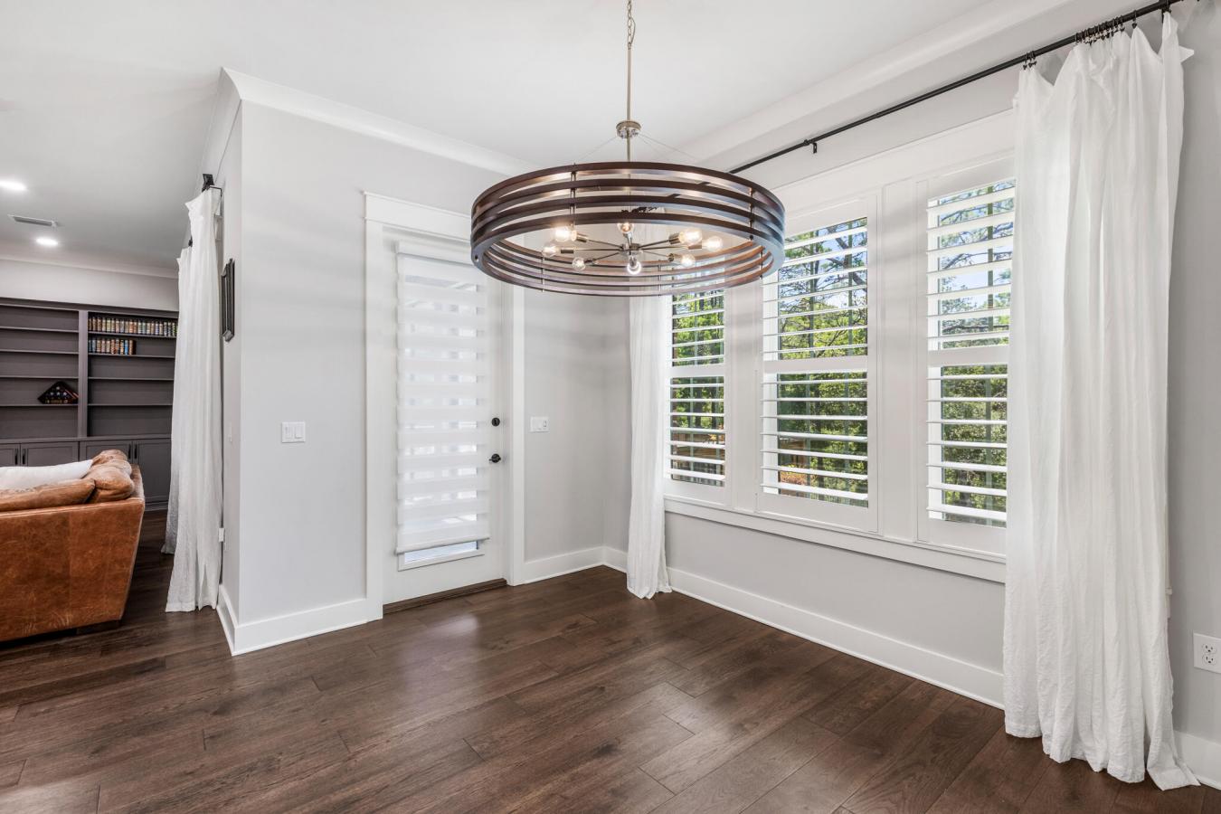 Niceville, Florida, 32578, United States, 5 Bedrooms Bedrooms, ,3 BathroomsBathrooms,Residential,For Sale,1904979