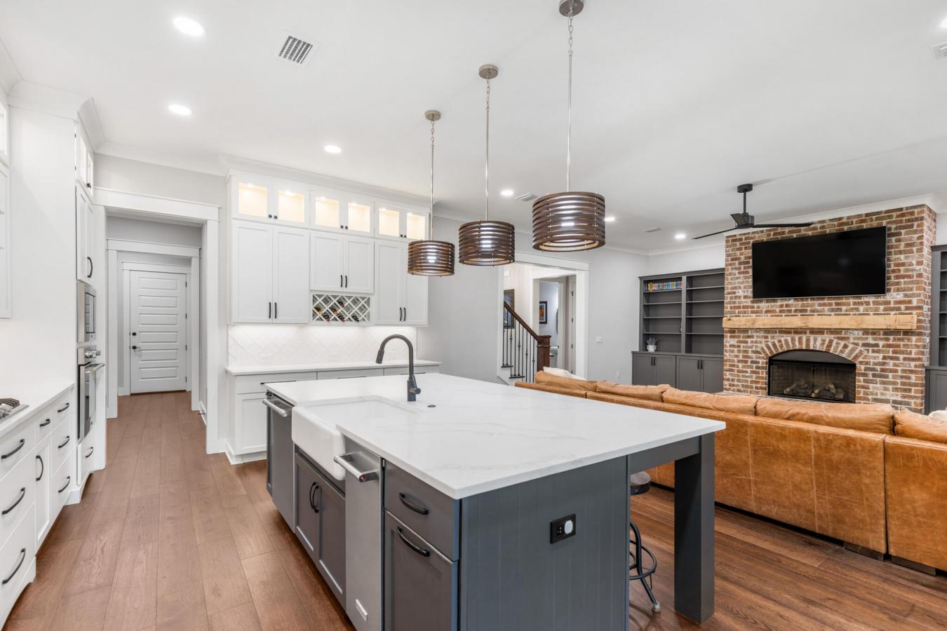 Niceville, Florida, 32578, United States, 5 Bedrooms Bedrooms, ,3 BathroomsBathrooms,Residential,For Sale,1904979