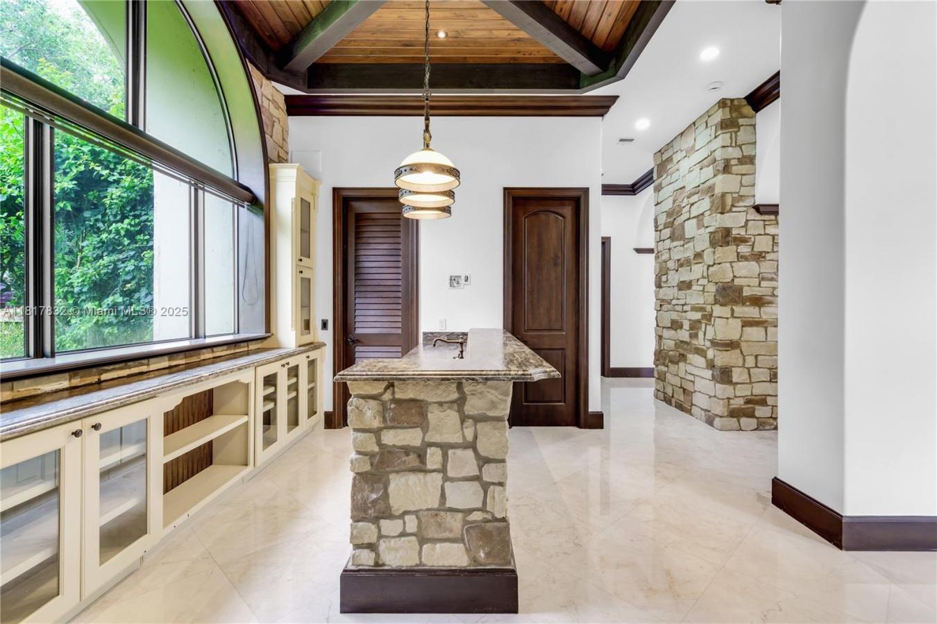 Pinecrest, Miami-Dade County, 33156, United States, 9 Bedrooms Bedrooms, ,9 BathroomsBathrooms,Residential,For Sale,1904976
