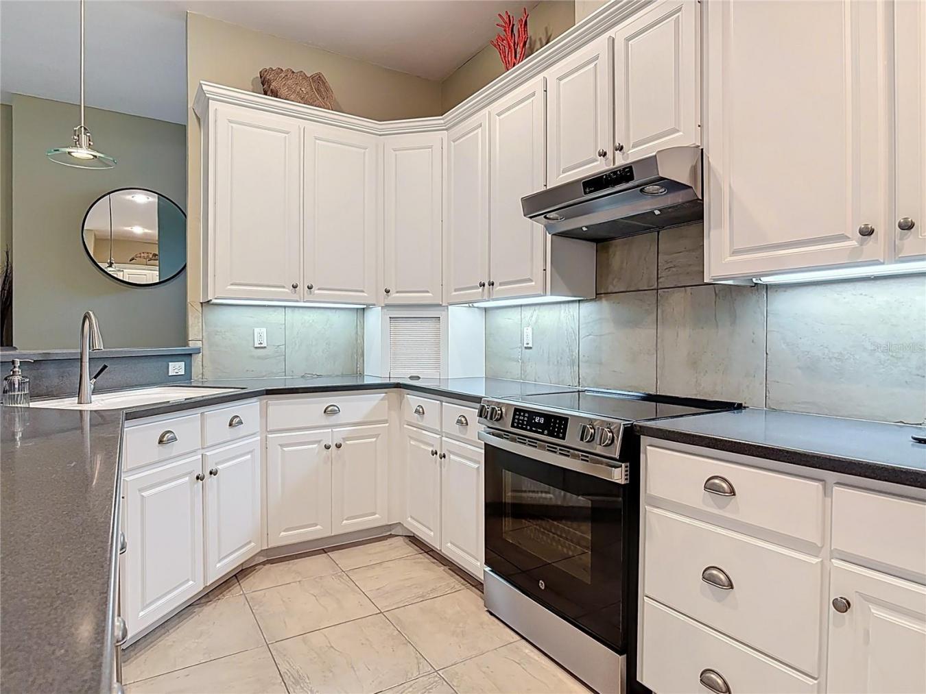 PONCE INLET, Volusia, 32127, United States, 3 Bedrooms Bedrooms, ,2 BathroomsBathrooms,Residential,For Sale,1904972