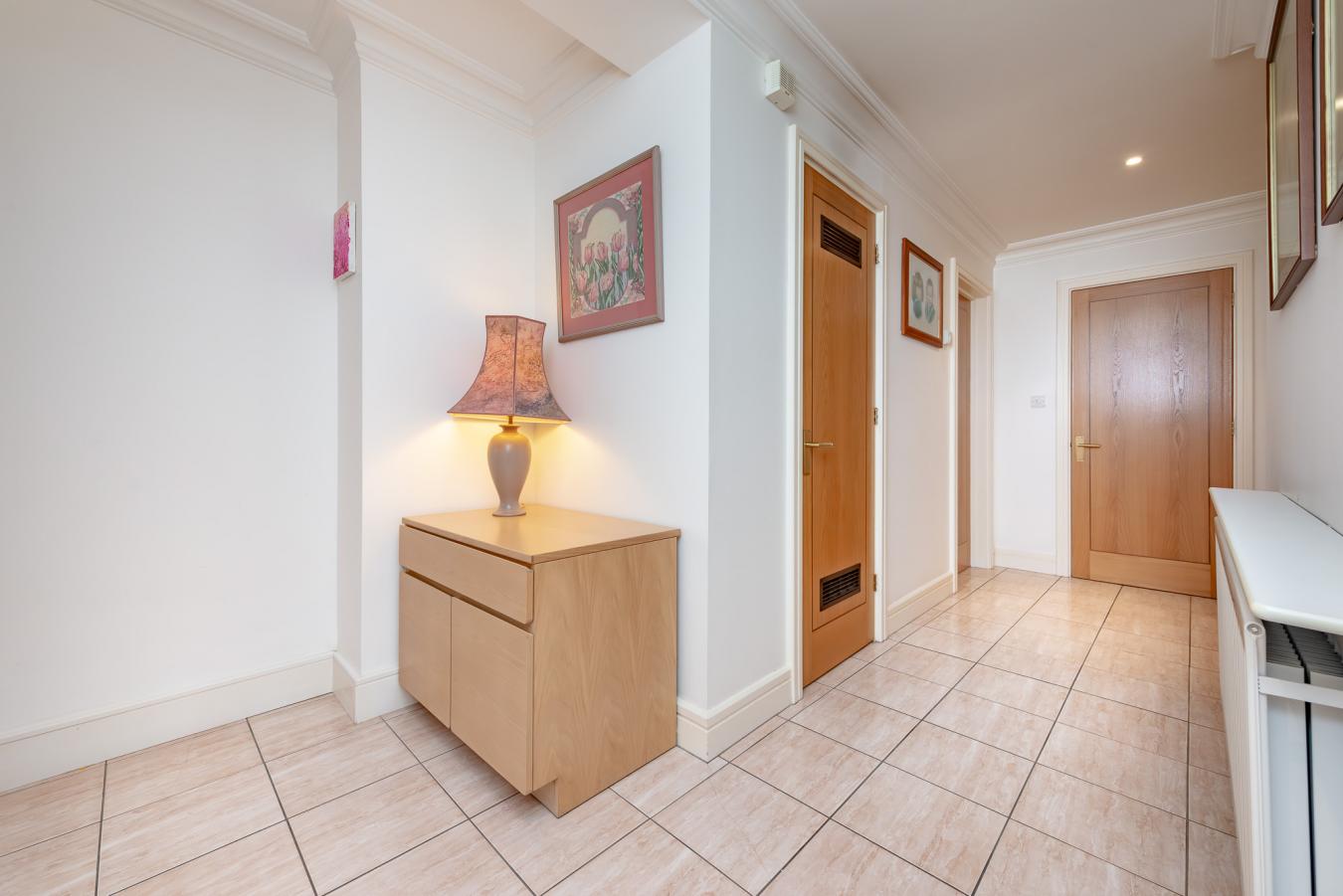 Caterham, Surrey, CR3 6SJ, United Kingdom, 5 Bedrooms Bedrooms, ,3 BathroomsBathrooms,Residential,For Sale,1904973