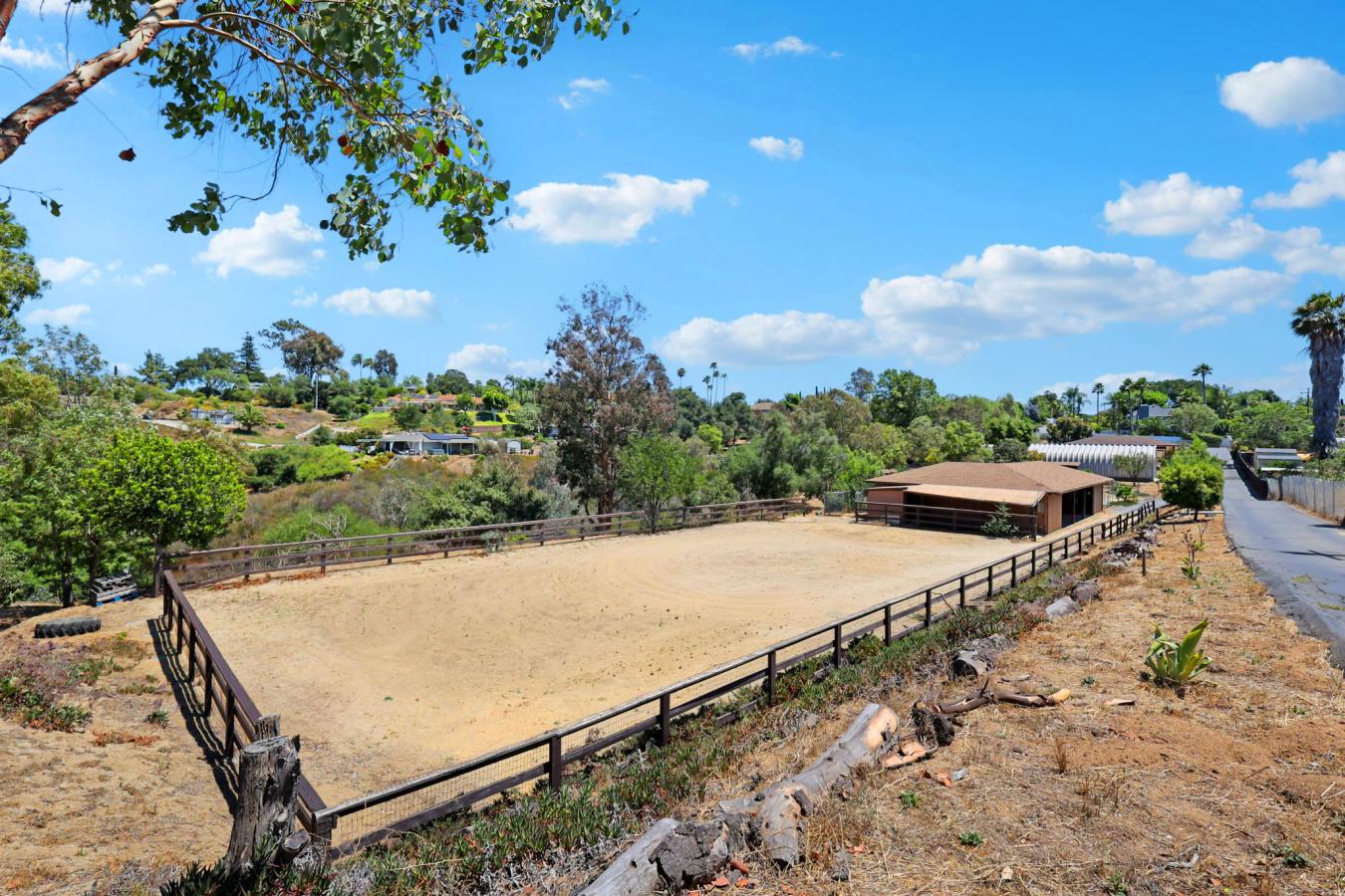 Fallbrook, San Diego, 92028, United States, 4 Bedrooms Bedrooms, ,3 BathroomsBathrooms,Residential,For Sale,1904971