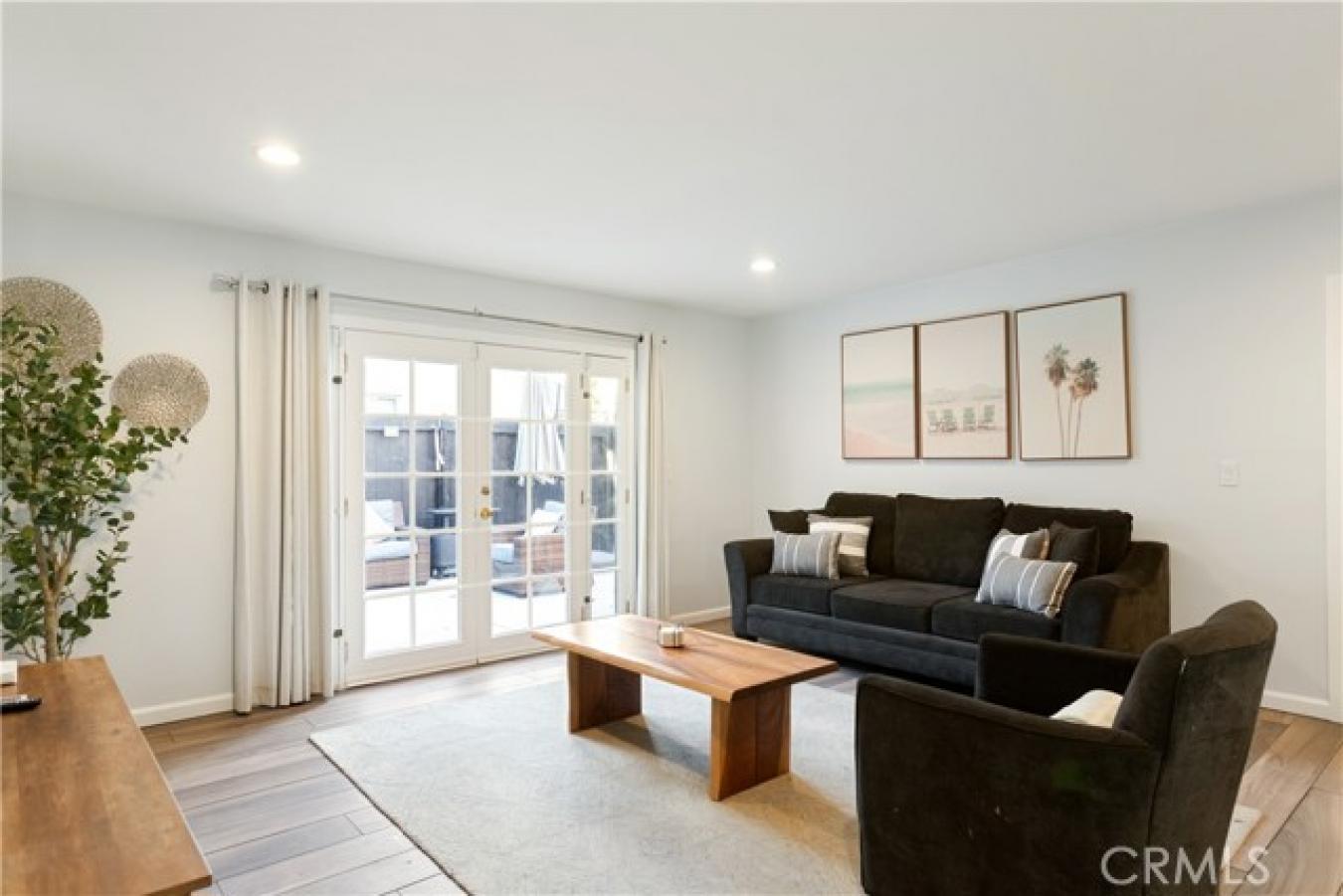 Hawthorne, Los Angeles, 90250, United States, 3 Bedrooms Bedrooms, ,2 BathroomsBathrooms,Residential,For Sale,1904968