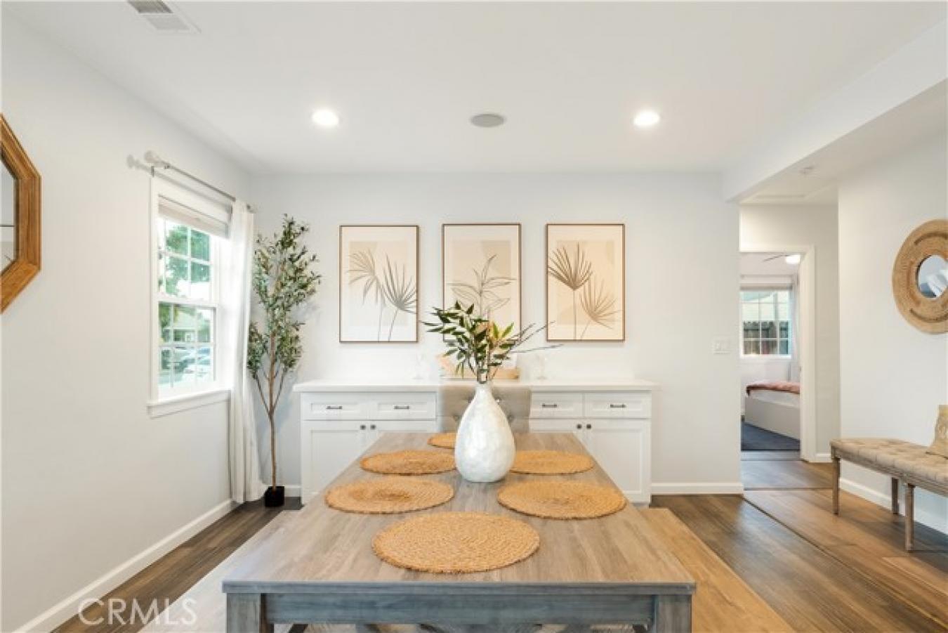 Hawthorne, Los Angeles, 90250, United States, 3 Bedrooms Bedrooms, ,2 BathroomsBathrooms,Residential,For Sale,1904968