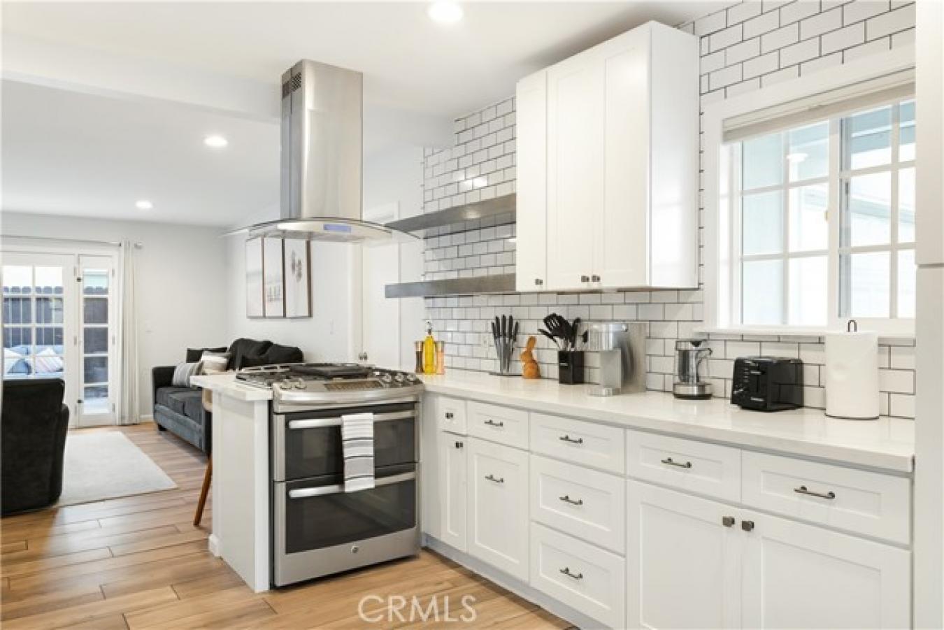 Hawthorne, Los Angeles, 90250, United States, 3 Bedrooms Bedrooms, ,2 BathroomsBathrooms,Residential,For Sale,1904968