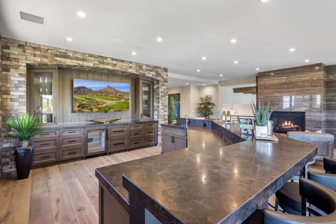 Scottsdale, Arizona, 85255, United States, 5 Bedrooms Bedrooms, ,5 BathroomsBathrooms,Residential,For Sale,1904057