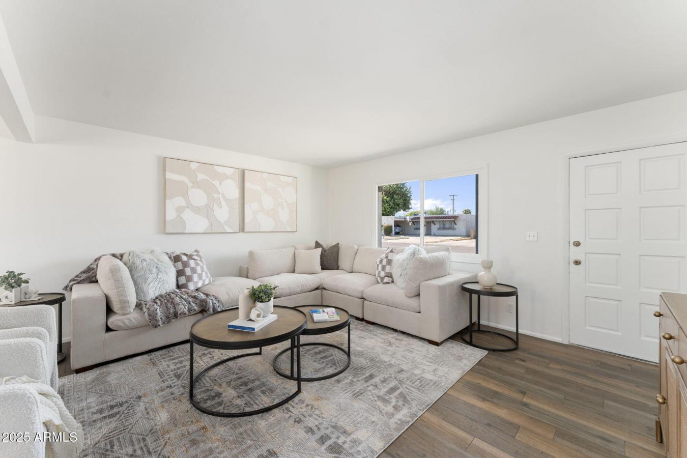 Tempe, Maricopa, 85288, United States, 3 Bedrooms Bedrooms, ,2 BathroomsBathrooms,Residential,For Sale,1909028