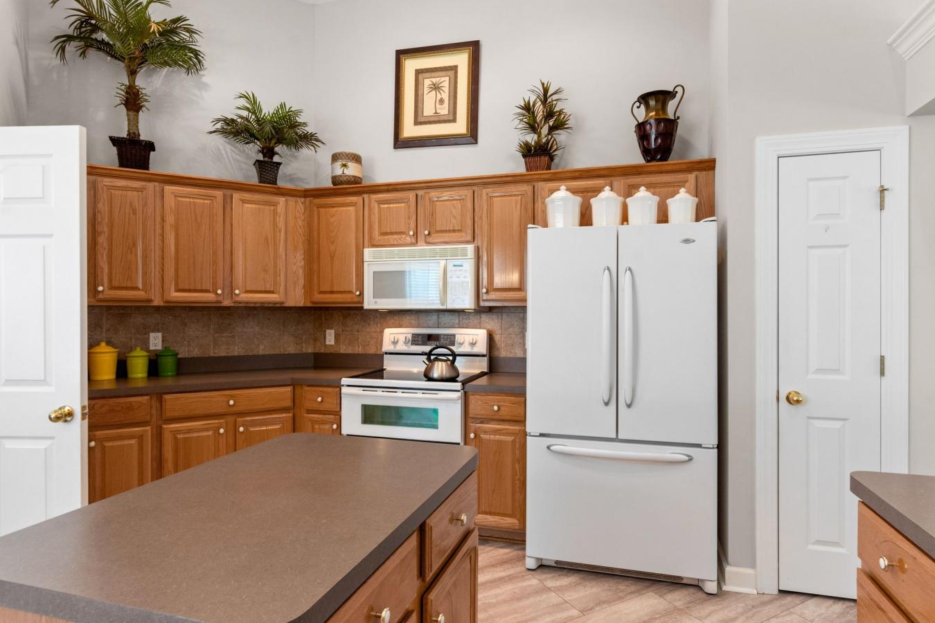 Bluffton, Beaufort, 29909, United States, 3 Bedrooms Bedrooms, ,2 BathroomsBathrooms,Residential,For Sale,1905284