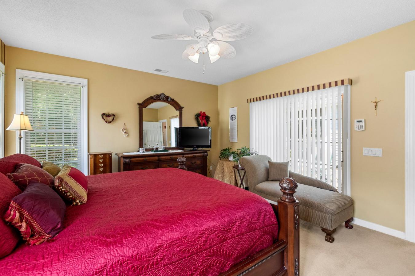 Bluffton, Beaufort, 29909, United States, 3 Bedrooms Bedrooms, ,2 BathroomsBathrooms,Residential,For Sale,1905284