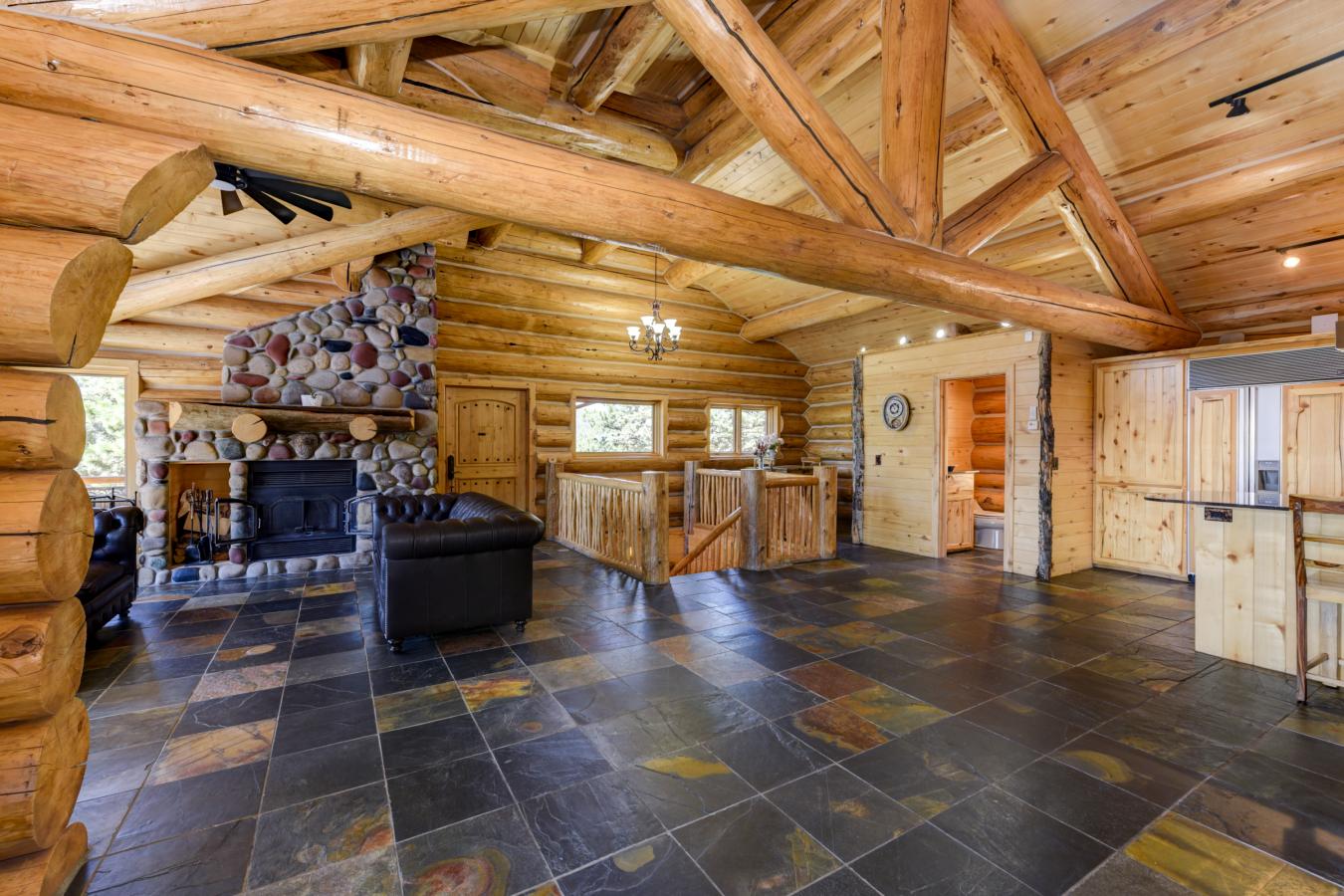 Conifer, Jefferson, 80433, United States, 3 Bedrooms Bedrooms, ,2 BathroomsBathrooms,Residential,For Sale,1905283