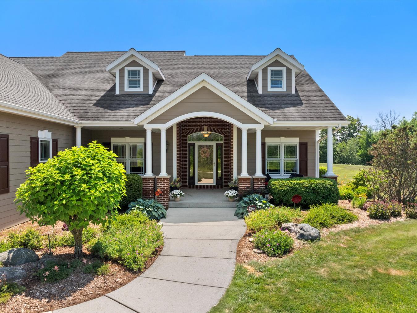 Cedar Grove, Sheboygan County, 53013, United States, 4 Bedrooms Bedrooms, ,2 BathroomsBathrooms,Residential,For Sale,1904960