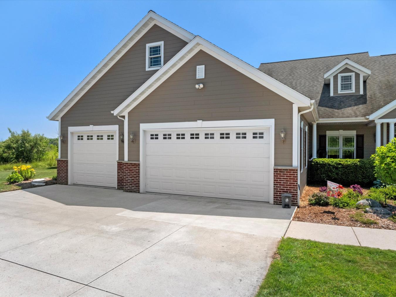 Cedar Grove, Sheboygan County, 53013, United States, 4 Bedrooms Bedrooms, ,2 BathroomsBathrooms,Residential,For Sale,1904960