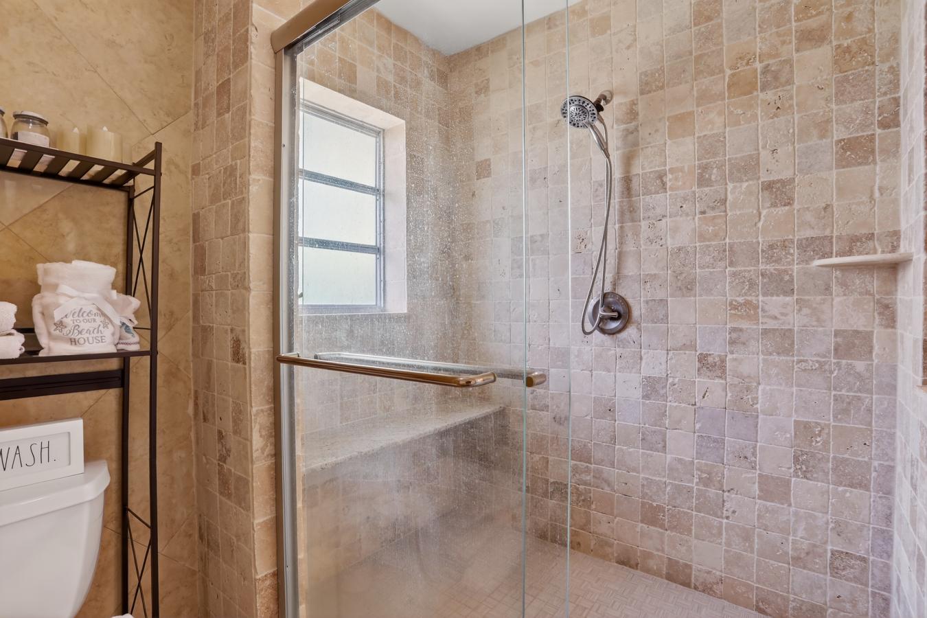Lauderdale By The Sea, Florida, 33062, United States, 4 Bedrooms Bedrooms, ,1 BathroomBathrooms,Residential,For Sale,1904958