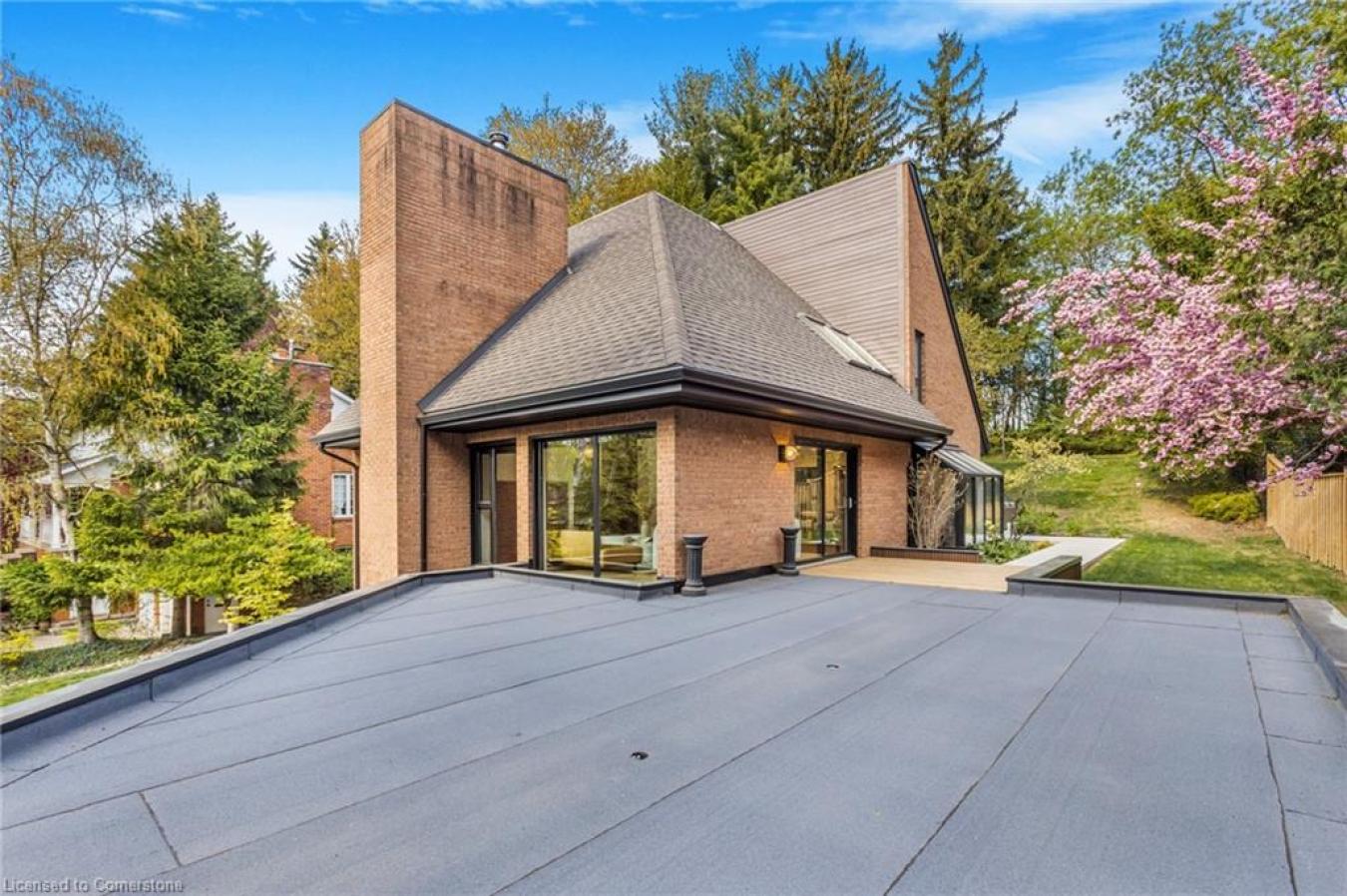 Ancaster, Hamilton, L9G 1M9, Canada, 4 Bedrooms Bedrooms, ,4 BathroomsBathrooms,Residential,For Sale,1905272