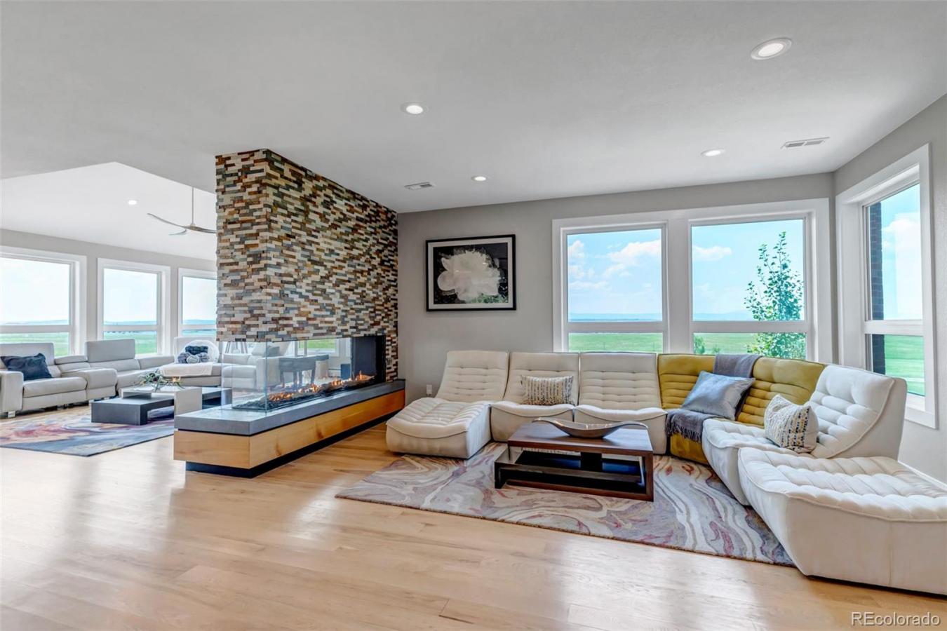 Franktown, Colorado, 80116, United States, 5 Bedrooms Bedrooms, ,5 BathroomsBathrooms,Residential,For Sale,1905267