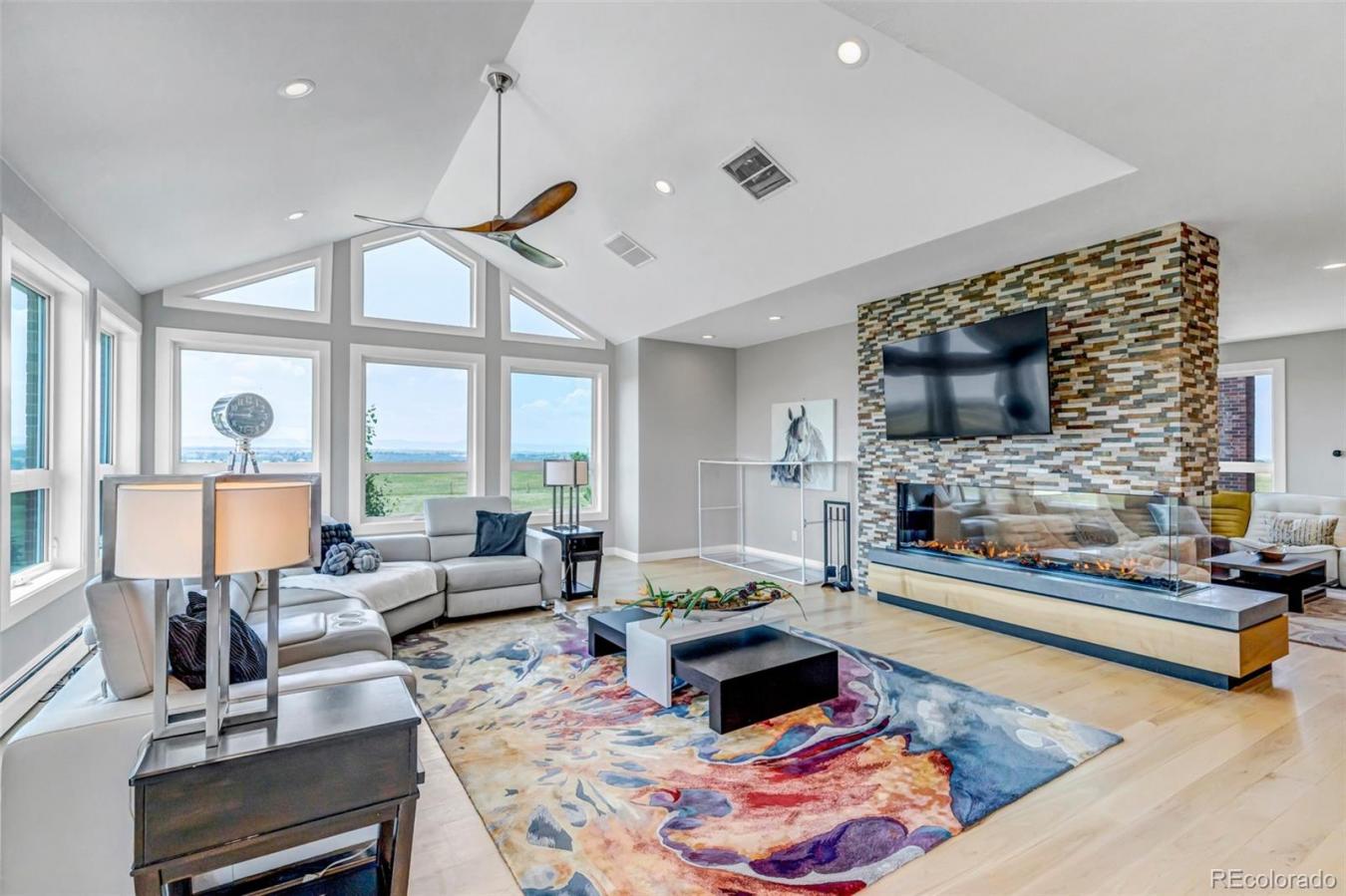 Franktown, Colorado, 80116, United States, 5 Bedrooms Bedrooms, ,5 BathroomsBathrooms,Residential,For Sale,1905267