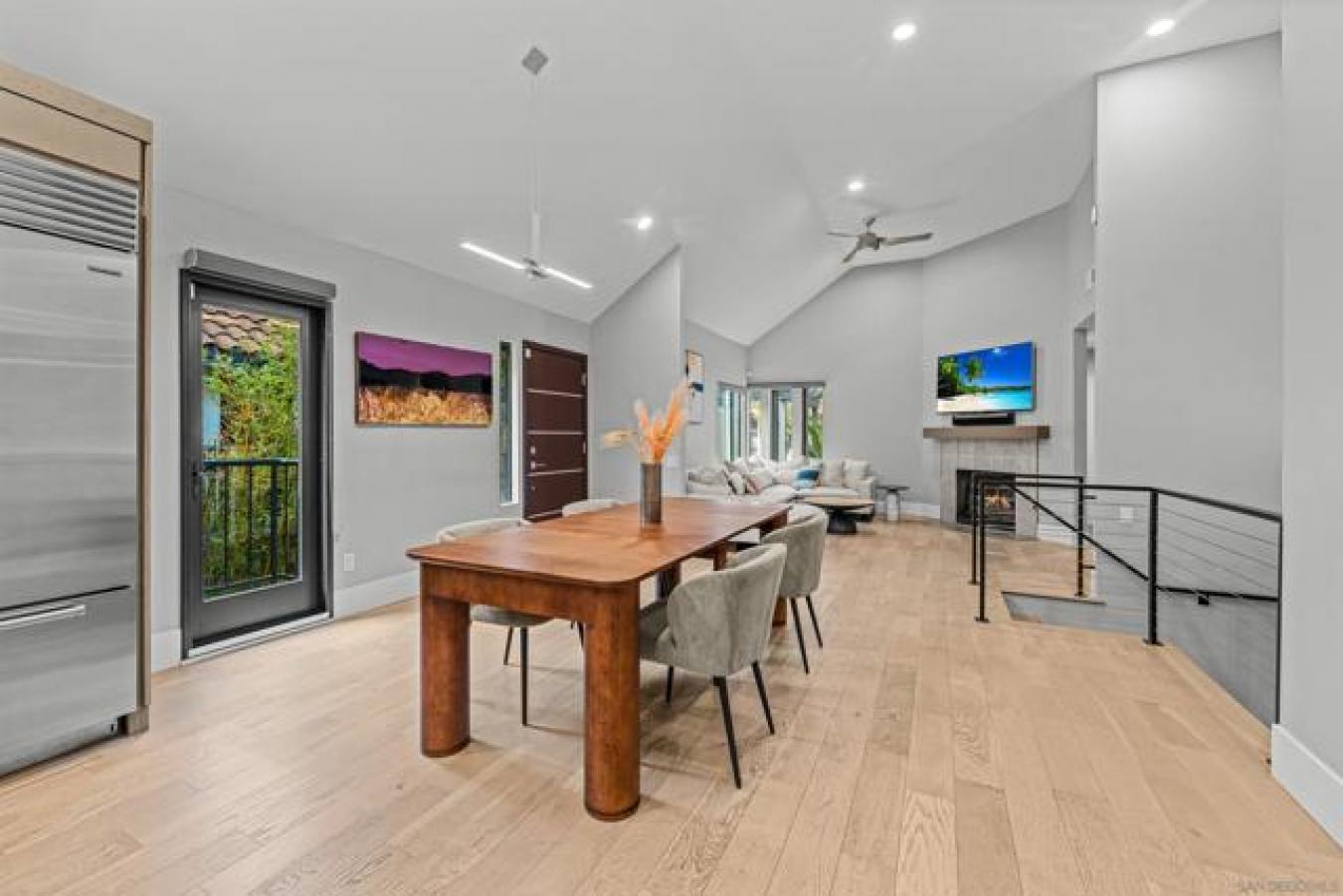 Carlsbad, San Diego, 92008, United States, 4 Bedrooms Bedrooms, ,2 BathroomsBathrooms,Residential,For Sale,1905266