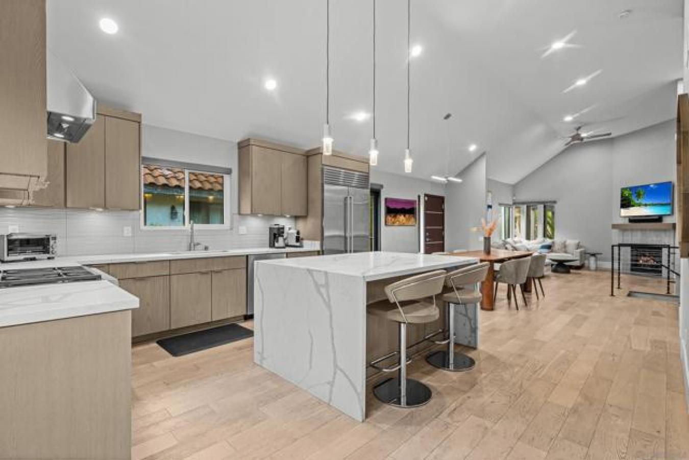 Carlsbad, San Diego, 92008, United States, 4 Bedrooms Bedrooms, ,2 BathroomsBathrooms,Residential,For Sale,1905266