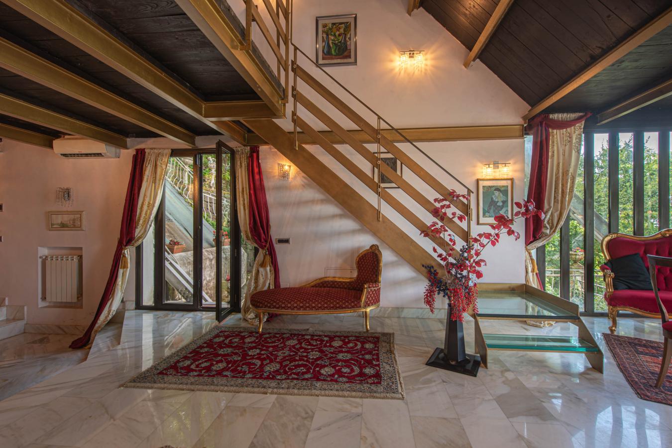 Nemi, RM, 00040, Italy, 3 Bedrooms Bedrooms, ,2 BathroomsBathrooms,Residential,For Sale,1905264