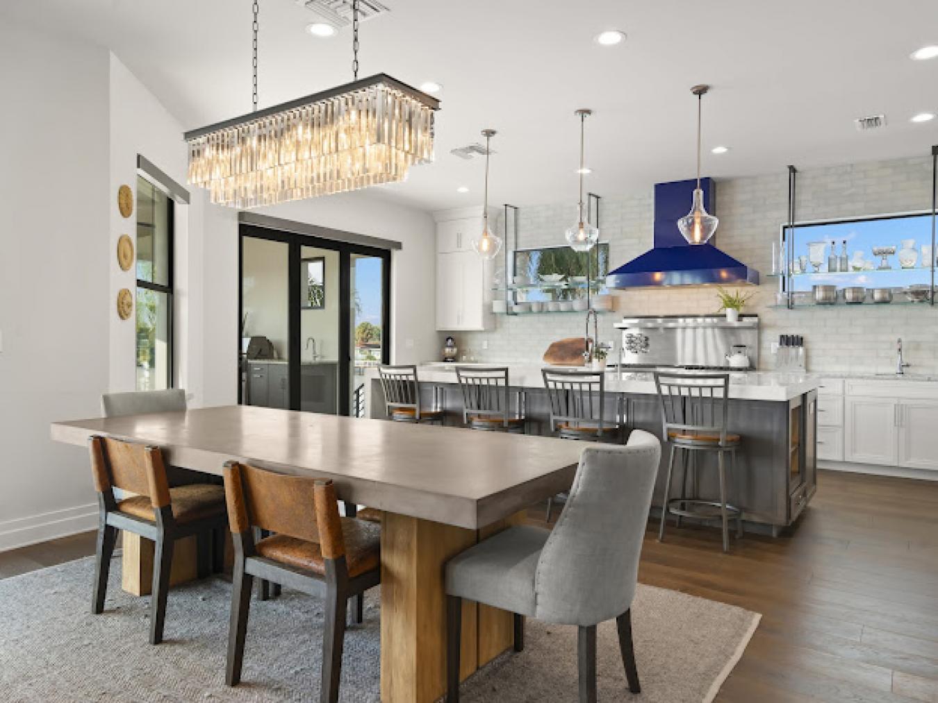 St. Petersburg, Florida, 33707, United States, 5 Bedrooms Bedrooms, ,3 BathroomsBathrooms,Residential,For Sale,1905260
