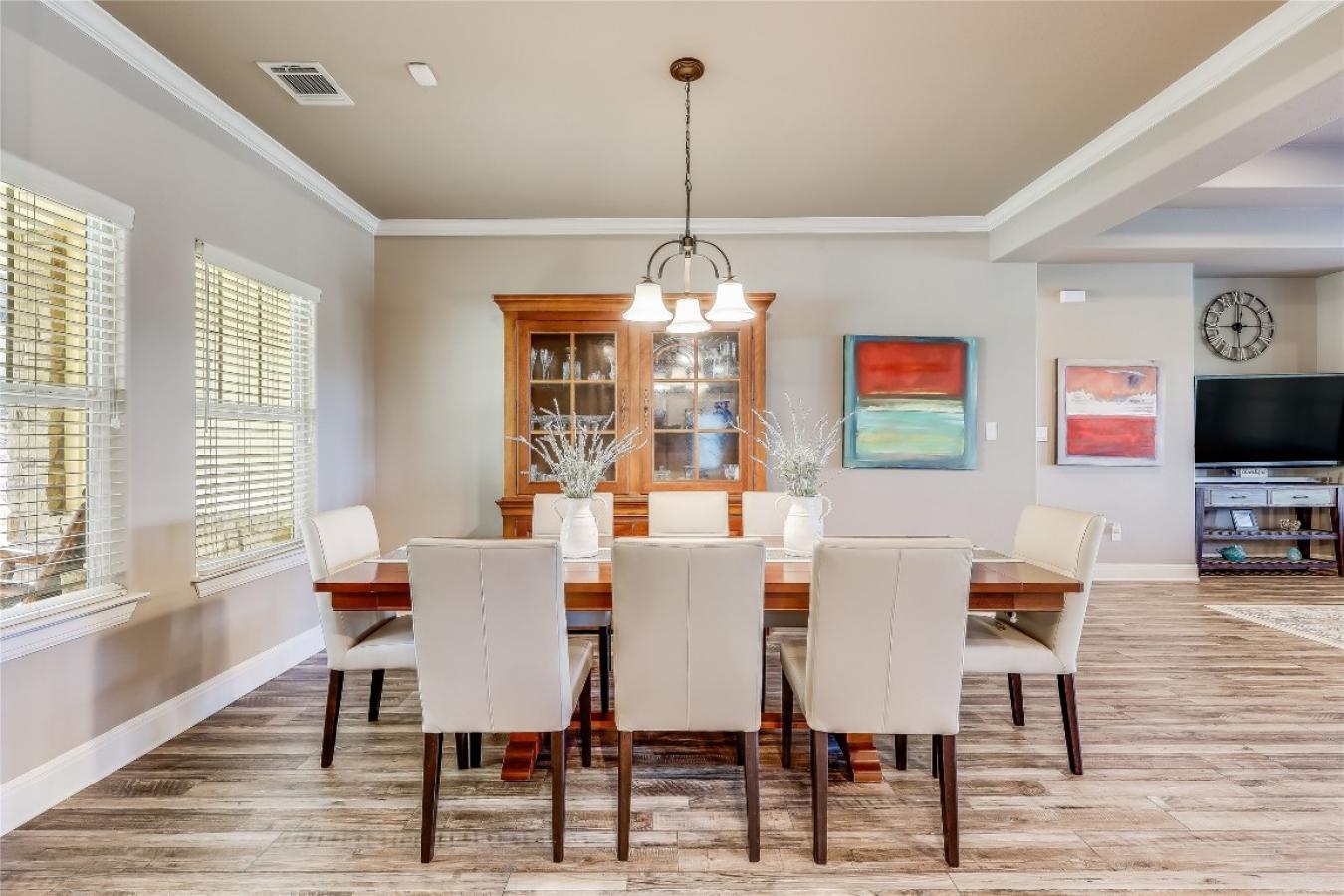 Lago Vista, Travis, 78645, United States, 3 Bedrooms Bedrooms, ,2 BathroomsBathrooms,Residential,For Sale,1905259