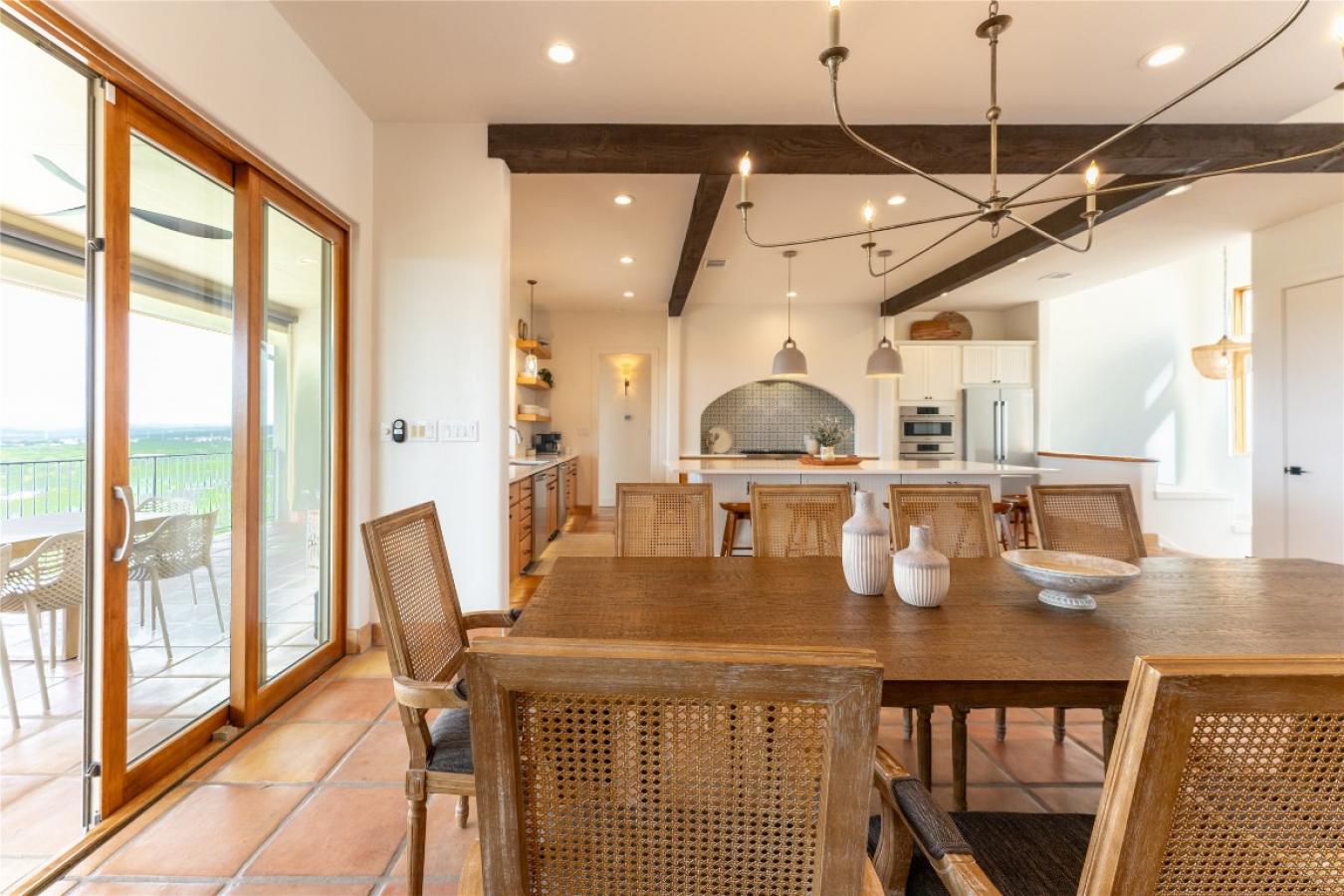 Lago Vista, Travis, 78645, United States, 4 Bedrooms Bedrooms, ,4 BathroomsBathrooms,Residential,For Sale,1905257