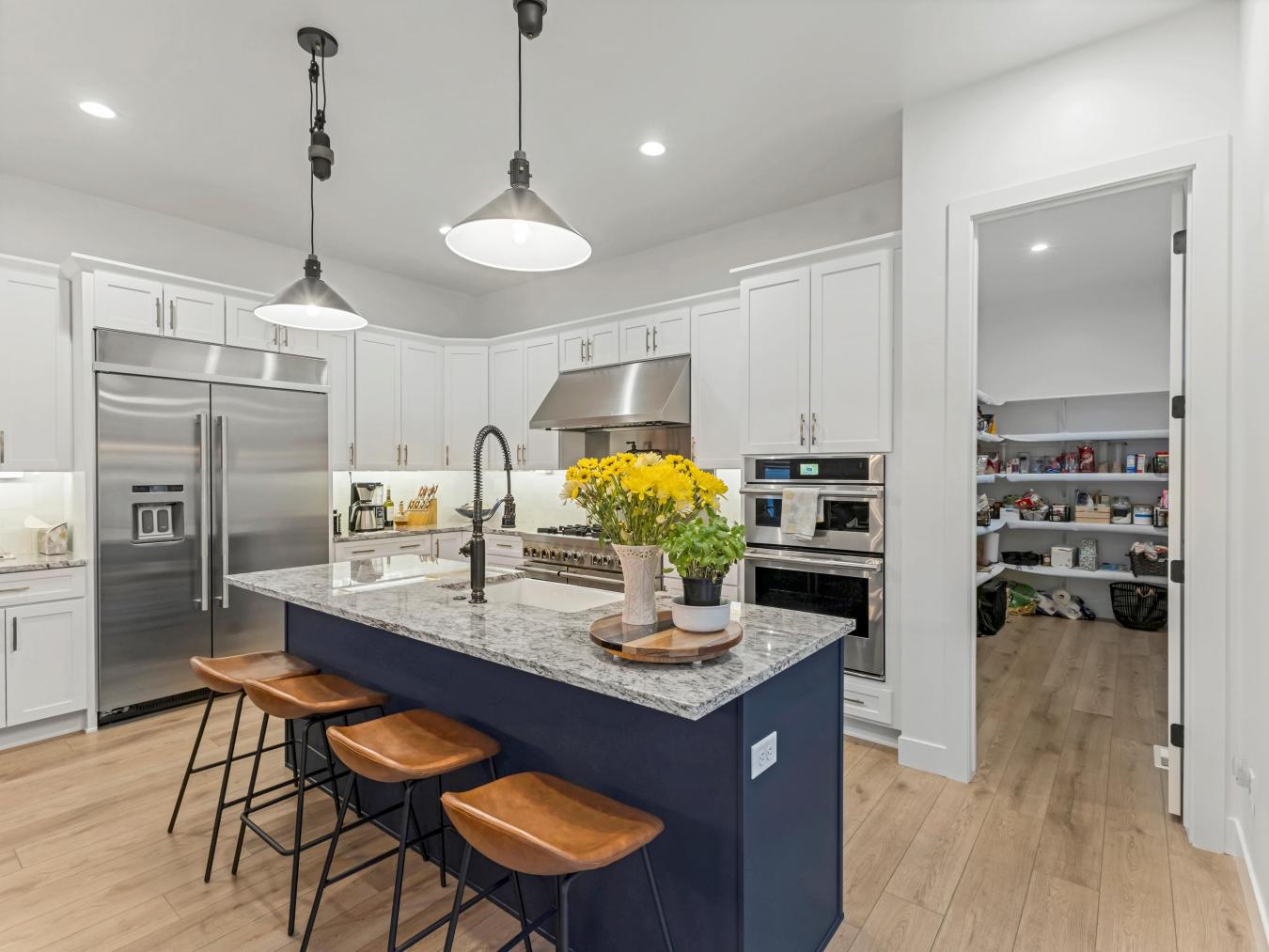 Lehi, Utah, 84043, United States, 6 Bedrooms Bedrooms, ,4 BathroomsBathrooms,Residential,For Sale,1905256
