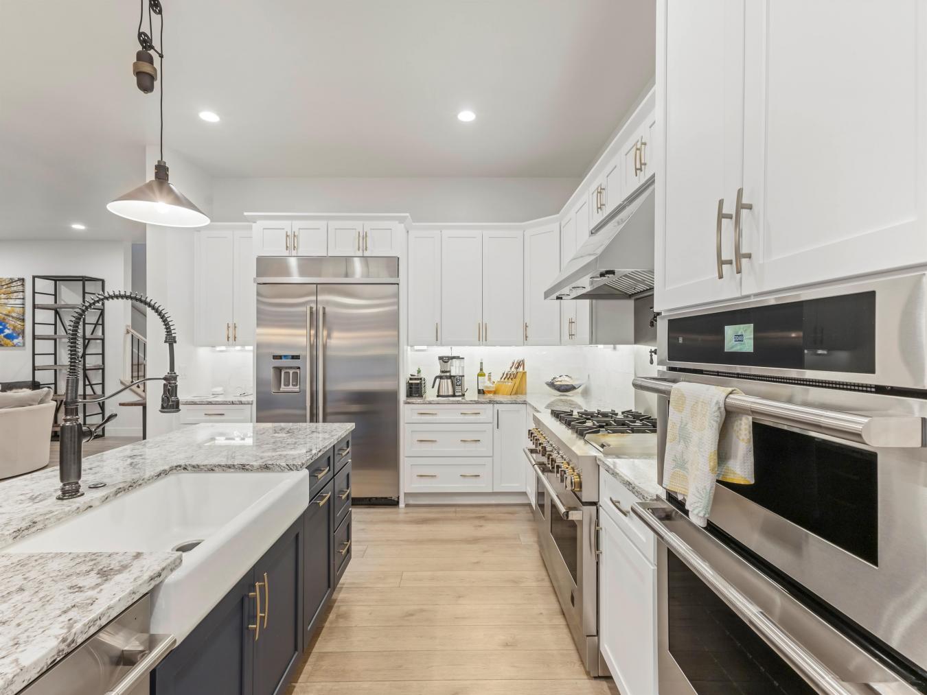Lehi, Utah, 84043, United States, 6 Bedrooms Bedrooms, ,4 BathroomsBathrooms,Residential,For Sale,1905256
