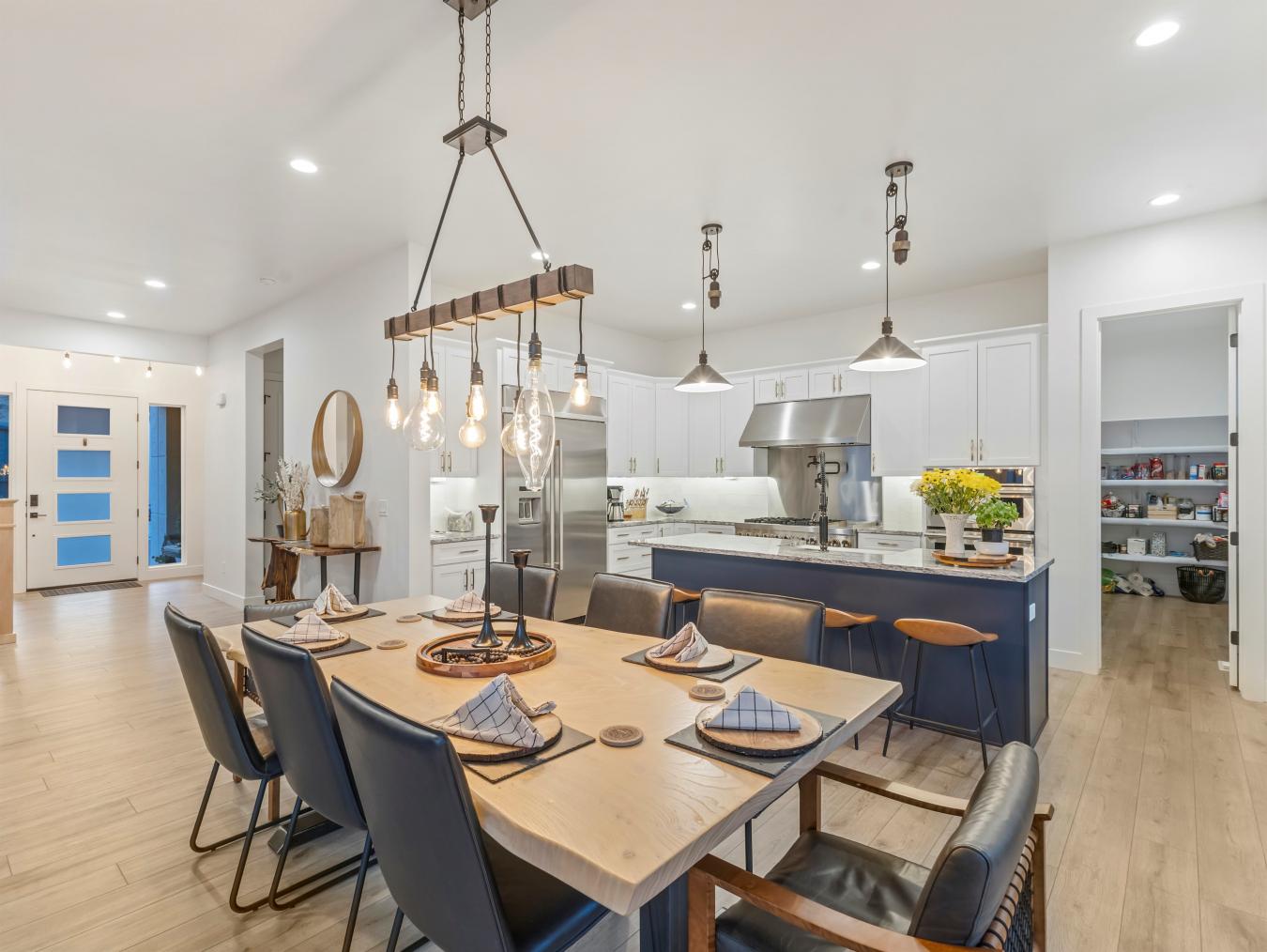 Lehi, Utah, 84043, United States, 6 Bedrooms Bedrooms, ,4 BathroomsBathrooms,Residential,For Sale,1905256