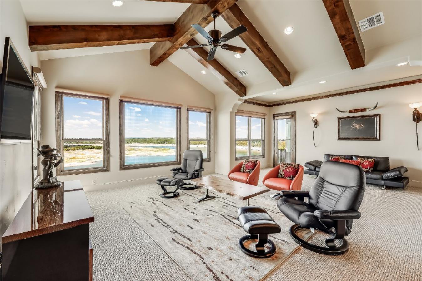 Lago Vista, Travis, 78645, United States, 5 Bedrooms Bedrooms, ,4 BathroomsBathrooms,Residential,For Sale,1905253