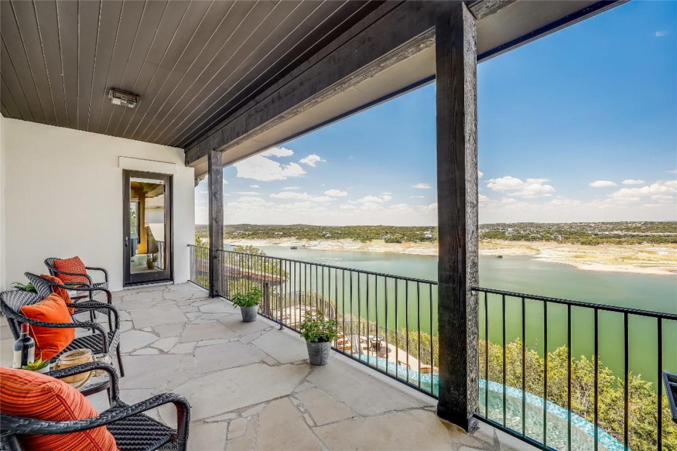 Lago Vista, Travis, 78645, United States, 5 Bedrooms Bedrooms, ,4 BathroomsBathrooms,Residential,For Sale,1905253