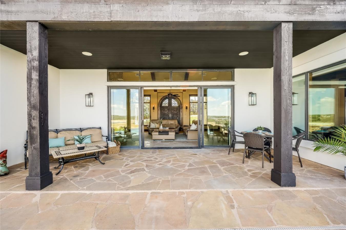 Lago Vista, Travis, 78645, United States, 5 Bedrooms Bedrooms, ,4 BathroomsBathrooms,Residential,For Sale,1905253