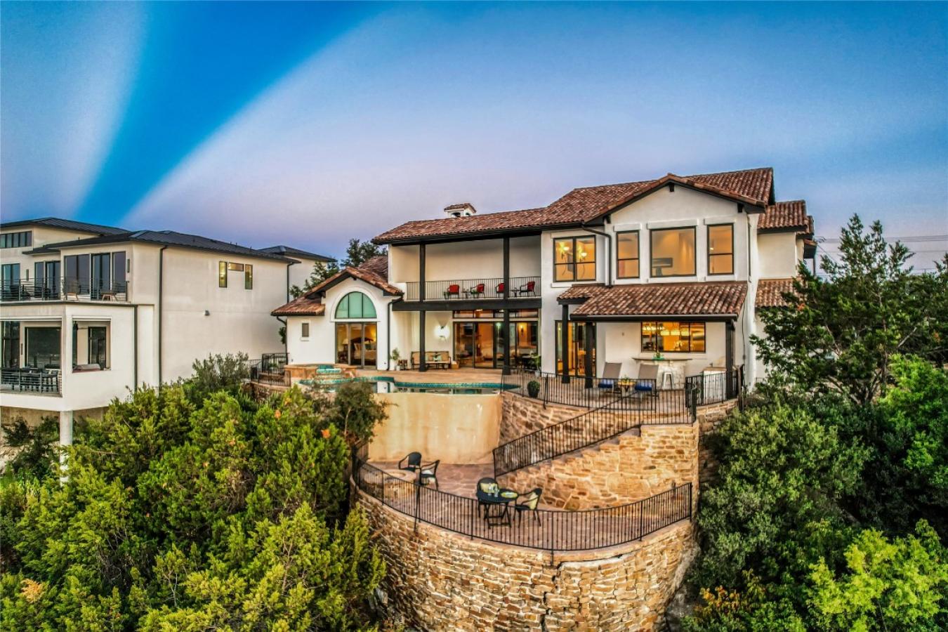 Lago Vista, Travis, 78645, United States, 5 Bedrooms Bedrooms, ,4 BathroomsBathrooms,Residential,For Sale,1905253