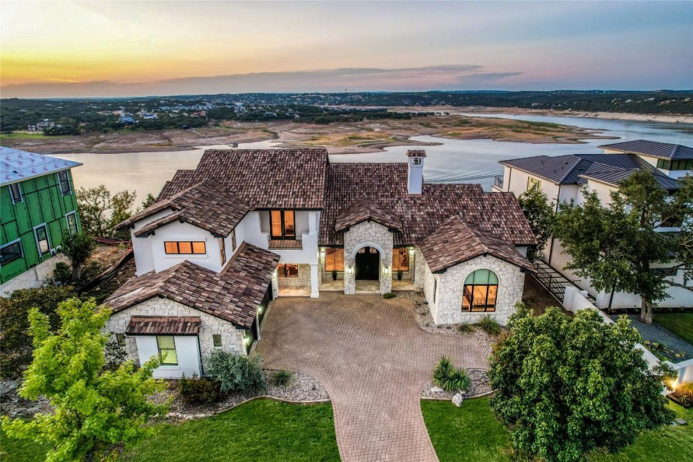 Lago Vista, Travis, 78645, United States, 5 Bedrooms Bedrooms, ,4 BathroomsBathrooms,Residential,For Sale,1905253