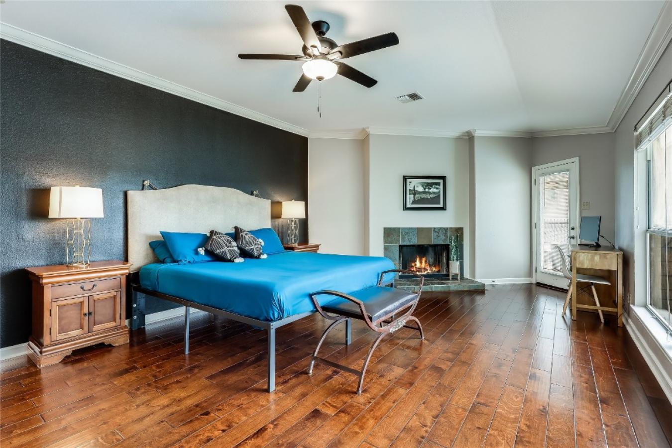 Lago Vista, Travis, 78645, United States, 7 Bedrooms Bedrooms, ,5 BathroomsBathrooms,Residential,For Sale,1905251