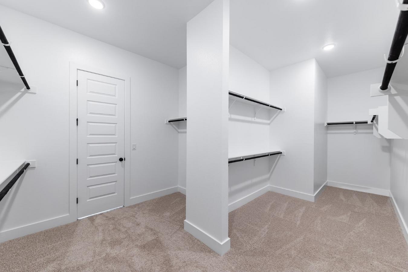 Jonestown, Travis, 78645, United States, 5 Bedrooms Bedrooms, ,5 BathroomsBathrooms,Residential,For Sale,1905250