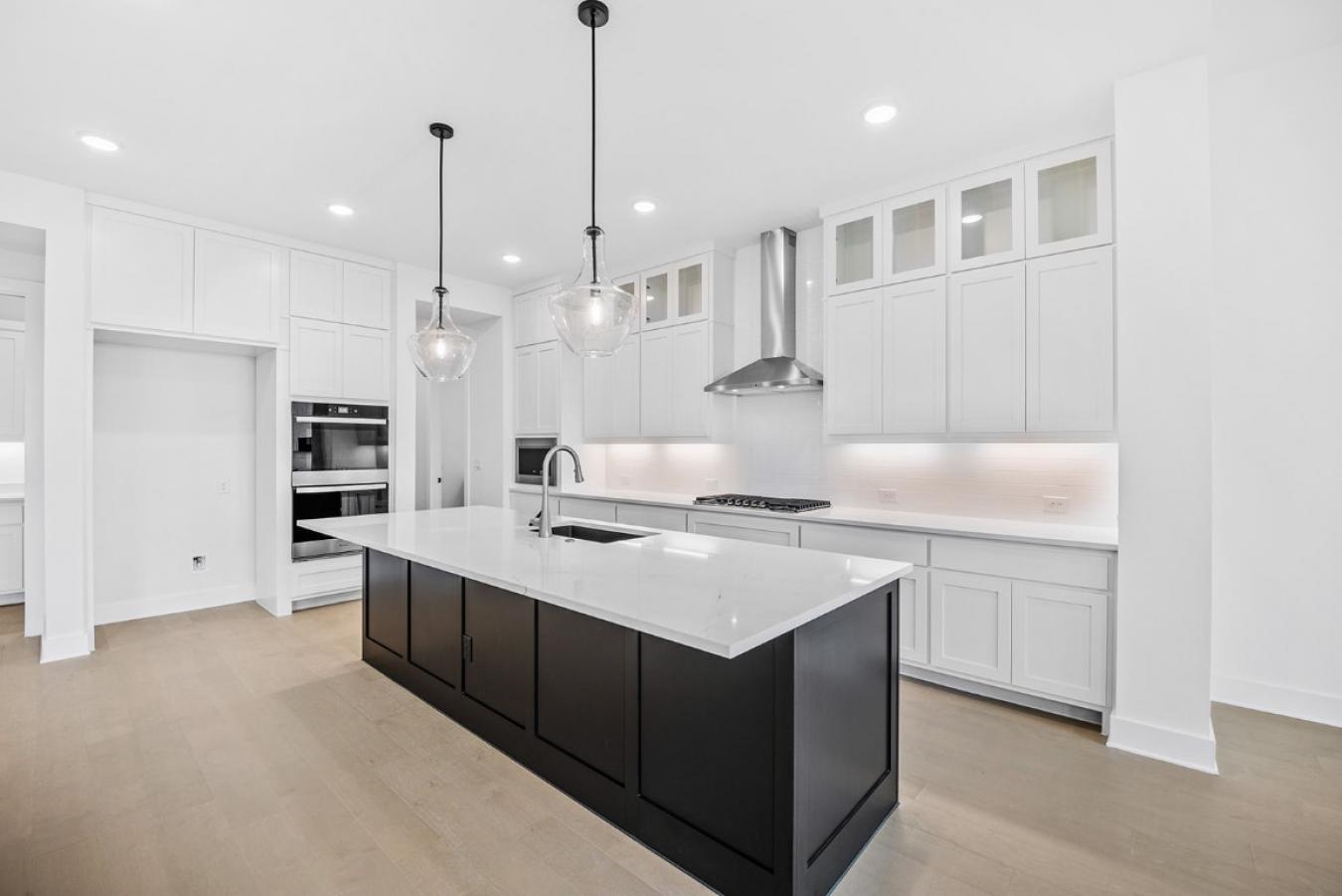 Jonestown, Travis, 78645, United States, 5 Bedrooms Bedrooms, ,5 BathroomsBathrooms,Residential,For Sale,1905250
