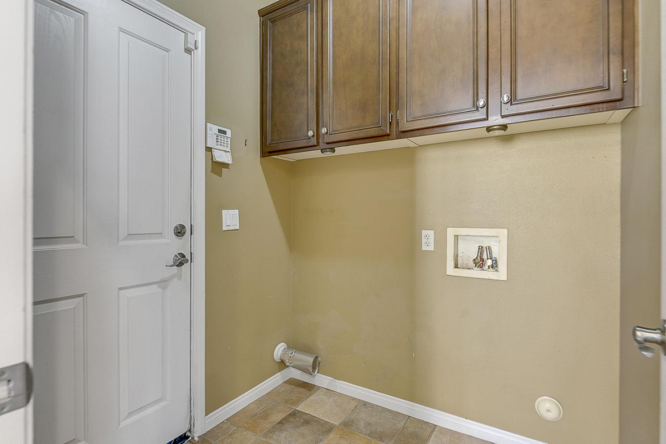 Indio, Riverside, 92203, United States, 3 Bedrooms Bedrooms, ,2 BathroomsBathrooms,Residential,For Sale,1905249