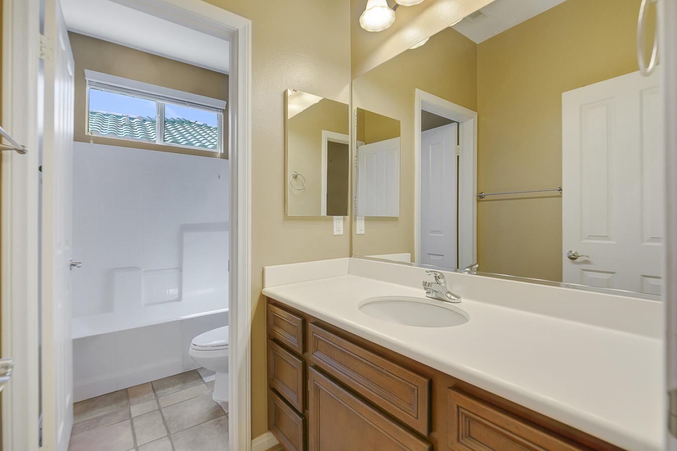Indio, Riverside, 92203, United States, 3 Bedrooms Bedrooms, ,2 BathroomsBathrooms,Residential,For Sale,1905249