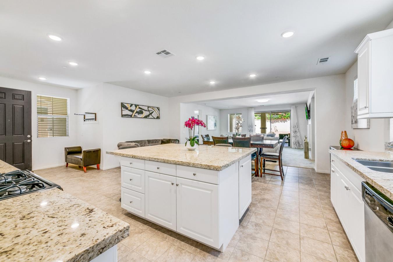 Indio, Riverside, 92201, United States, 3 Bedrooms Bedrooms, ,2 BathroomsBathrooms,Residential,For Sale,1905248