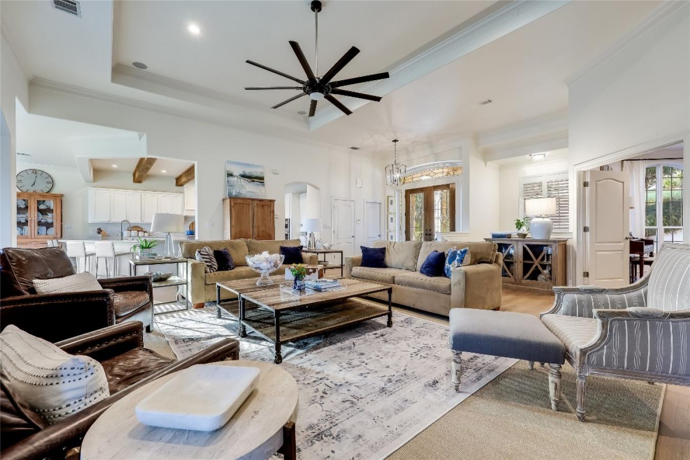 Lago Vista, Travis, 78645, United States, 4 Bedrooms Bedrooms, ,3 BathroomsBathrooms,Residential,For Sale,1905247