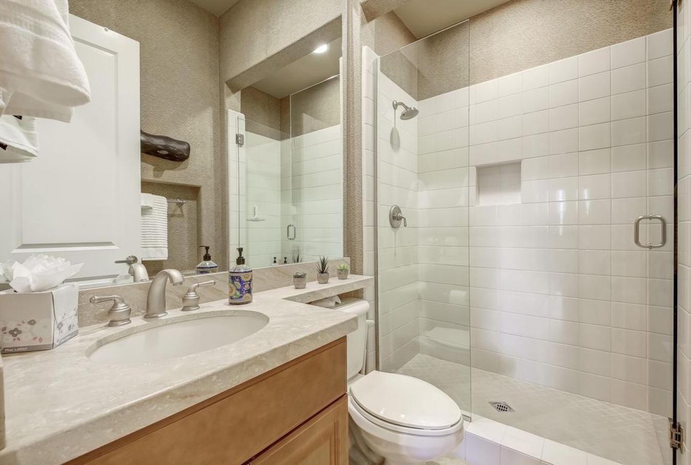 Indio, Riverside, 92201, United States, 4 Bedrooms Bedrooms, ,4 BathroomsBathrooms,Residential,For Sale,1905246