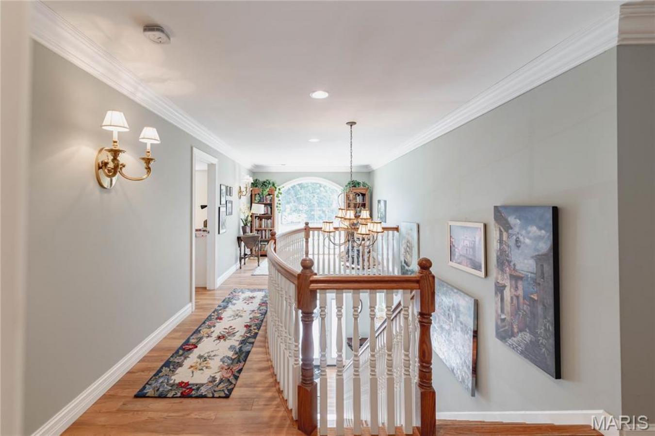 St Louis, St. Louis, 63122, United States, 5 Bedrooms Bedrooms, ,4 BathroomsBathrooms,Residential,For Sale,1905244