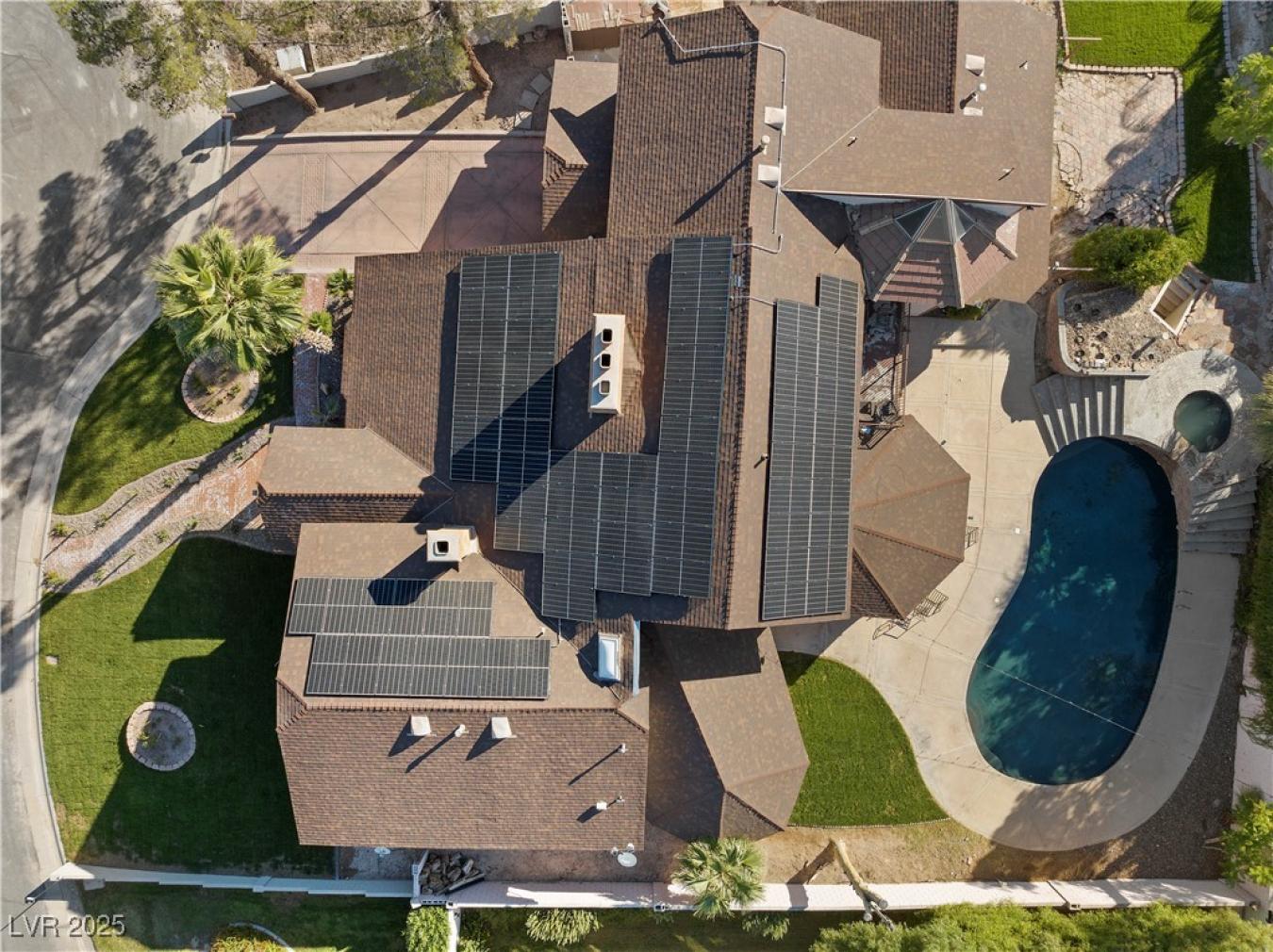 Las Vegas, Clark, 89121, United States, 5 Bedrooms Bedrooms, ,4 BathroomsBathrooms,Residential,For Sale,1934140