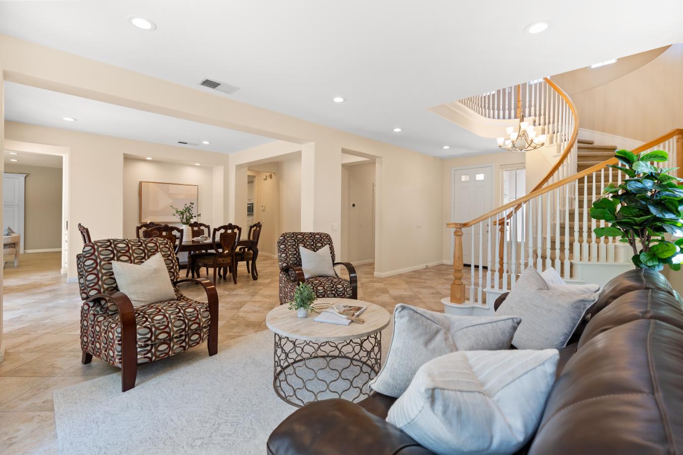 Carlsbad, San Diego, 92009, United States, 5 Bedrooms Bedrooms, ,4 BathroomsBathrooms,Residential,For Sale,1905240