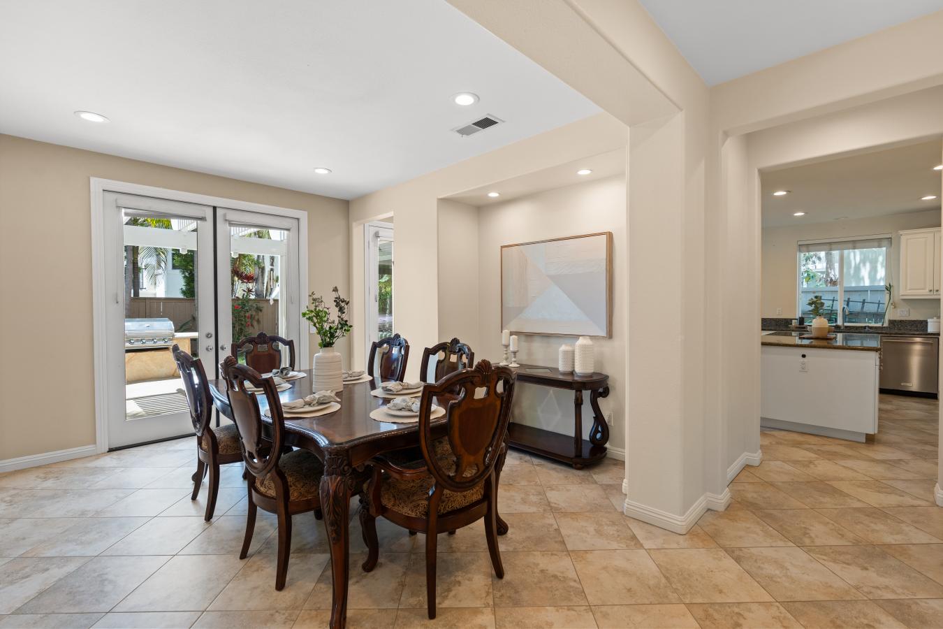 Carlsbad, San Diego, 92009, United States, 5 Bedrooms Bedrooms, ,4 BathroomsBathrooms,Residential,For Sale,1905240