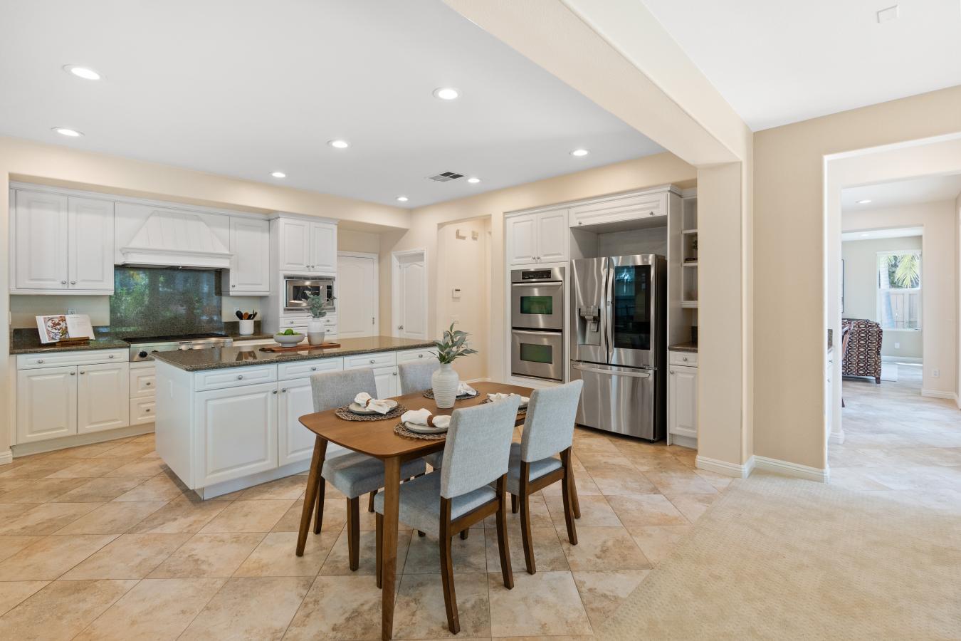 Carlsbad, San Diego, 92009, United States, 5 Bedrooms Bedrooms, ,4 BathroomsBathrooms,Residential,For Sale,1905240