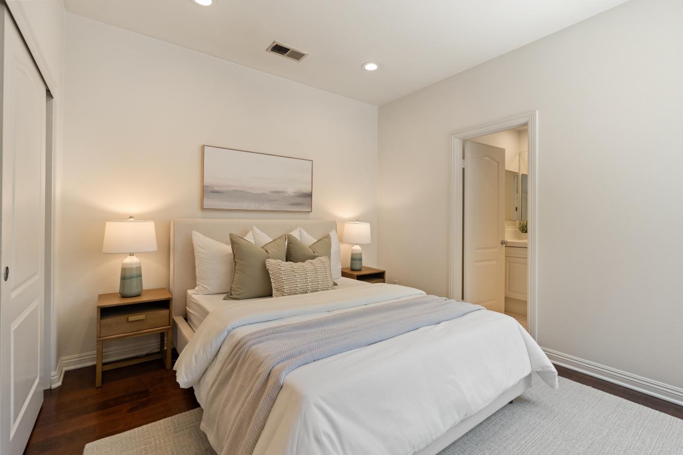 Carlsbad, San Diego, 92009, United States, 5 Bedrooms Bedrooms, ,4 BathroomsBathrooms,Residential,For Sale,1905240